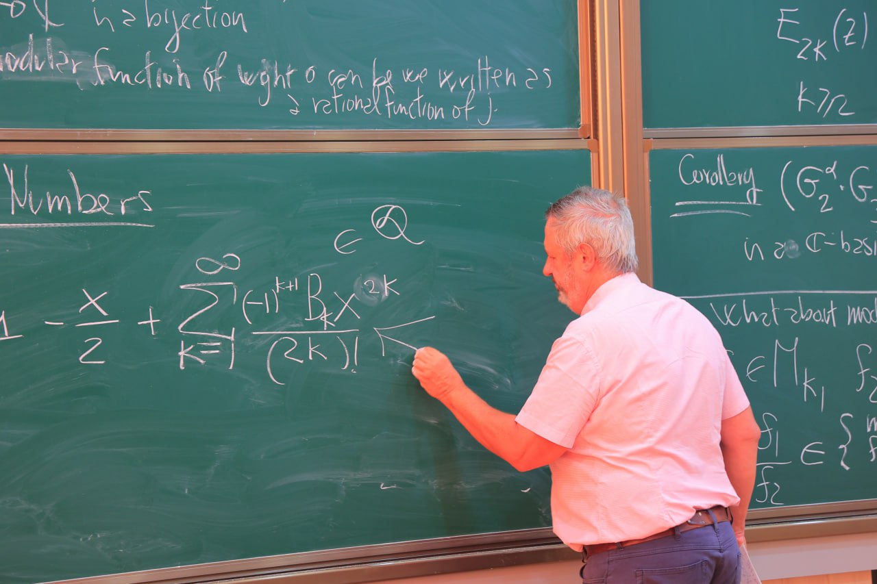 A CIMPA School on Lattices, Heights and Diophantine Approximation Urgench State University, Urgench, Uzbekistan